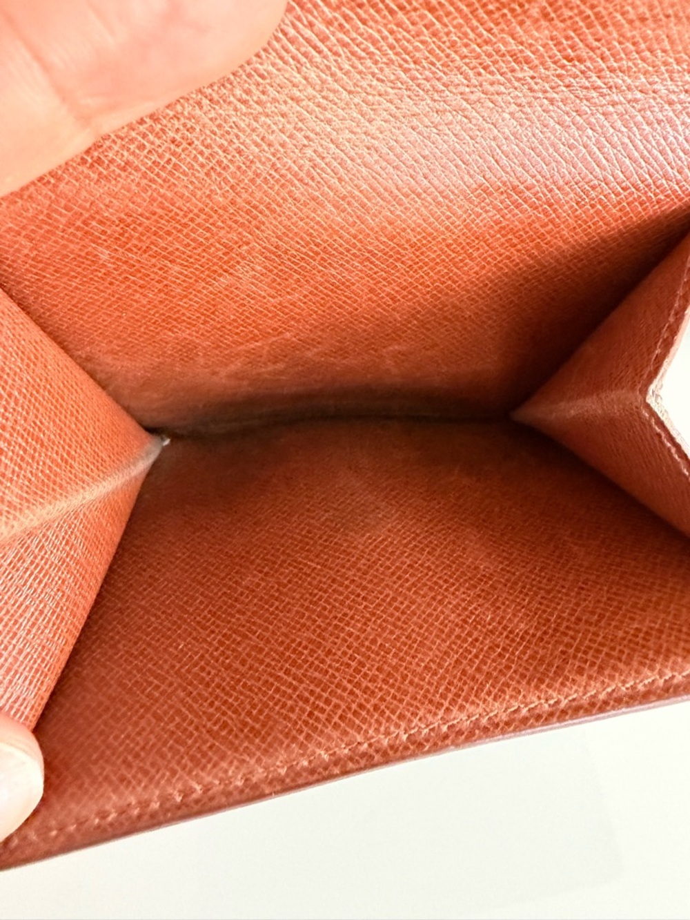 Louis Vuitton Monogram Canvas Compact wallet in Brown - Picture 6 of 6
